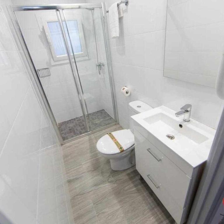 Roses Apartments Beach - 3 rooms 2baths - Apartamento con 3 dormitorios - Frente al océano - 10