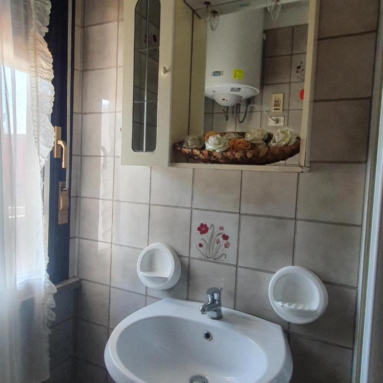 Quadrangolo - Casa con 2 Camere da Letto - 7