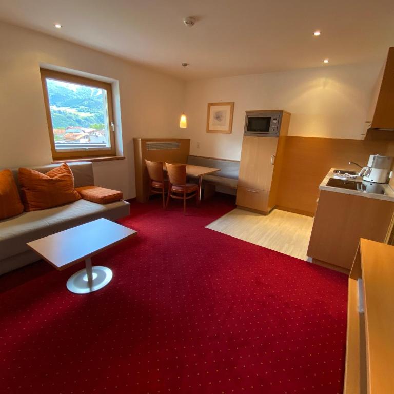 Apart Hotel Neier - One-Bedroom Apartment with Balcony - 6