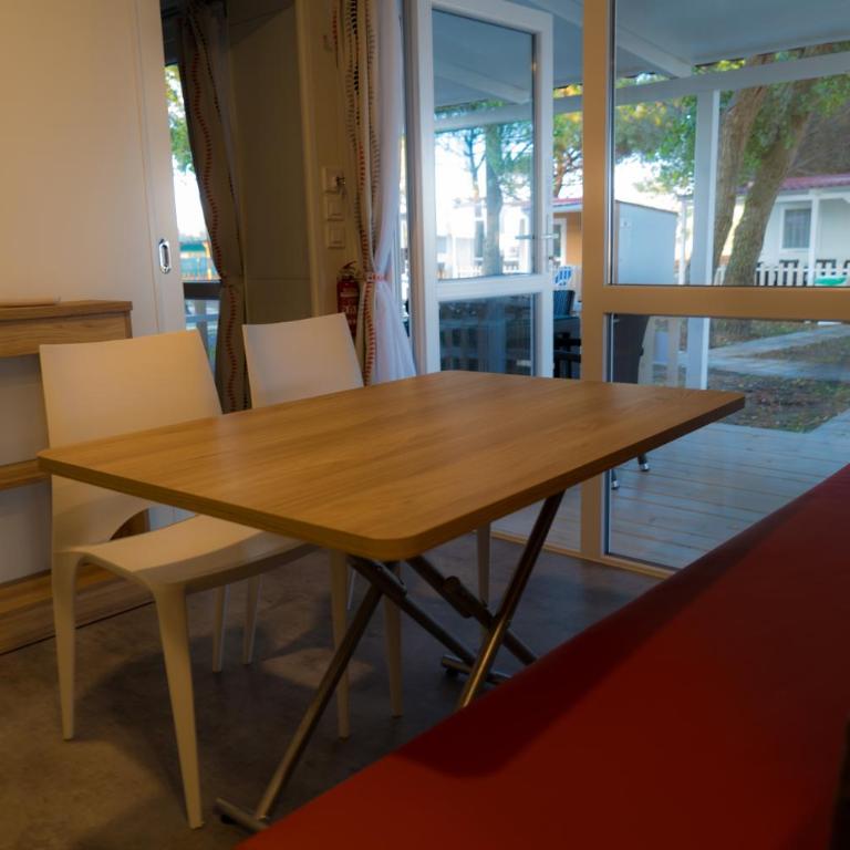 HILLS RESORT Beach, Bungalows and Bar - Velika Plaza Ulcinj - Koliba sa 2 Spavaće Sobe - 9