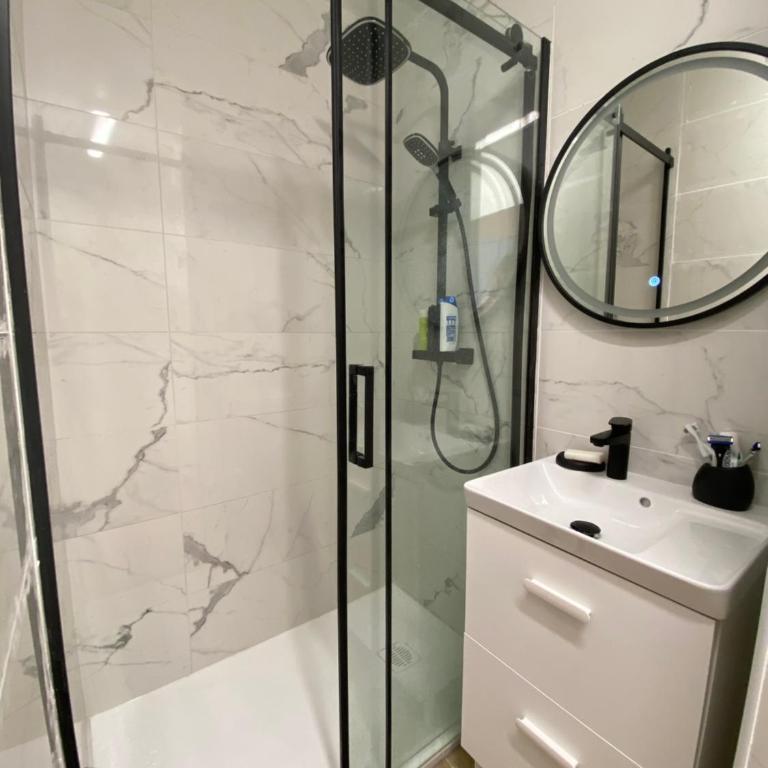 Studio 150 m de plage Golfe de Saint-Tropez - Studio with Sofa Bed - 13
