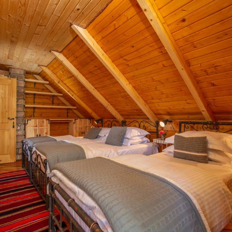 Villa Piccolo Orso - Two-Bedroom Villa - 23