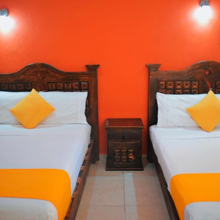 Hotel Casa Rico - Habitación Doble Estándar con 2 camas dobles - 4