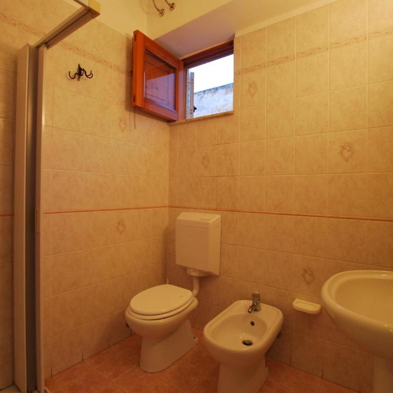 Vulcanoconsult Appartamenti Spiaggia - Appartamento con 1 Camera da Letto - Via Marina Garibaldi 127 - 1