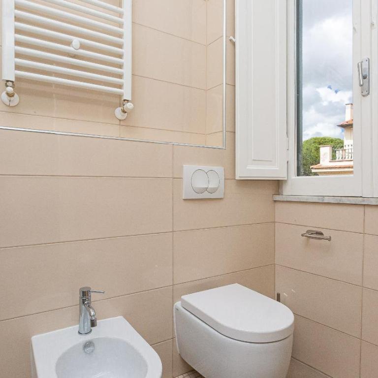 Karan's Aparment Rental in Rome - Appartamento con 2 Camere da Letto - 8