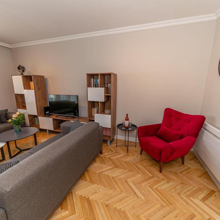 City center de Lux apartment - Three-Bedroom Apartment - 27