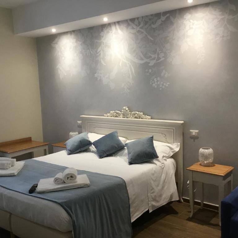 CAVALIERE suite & rooms - Camera Tripla Superior - 6