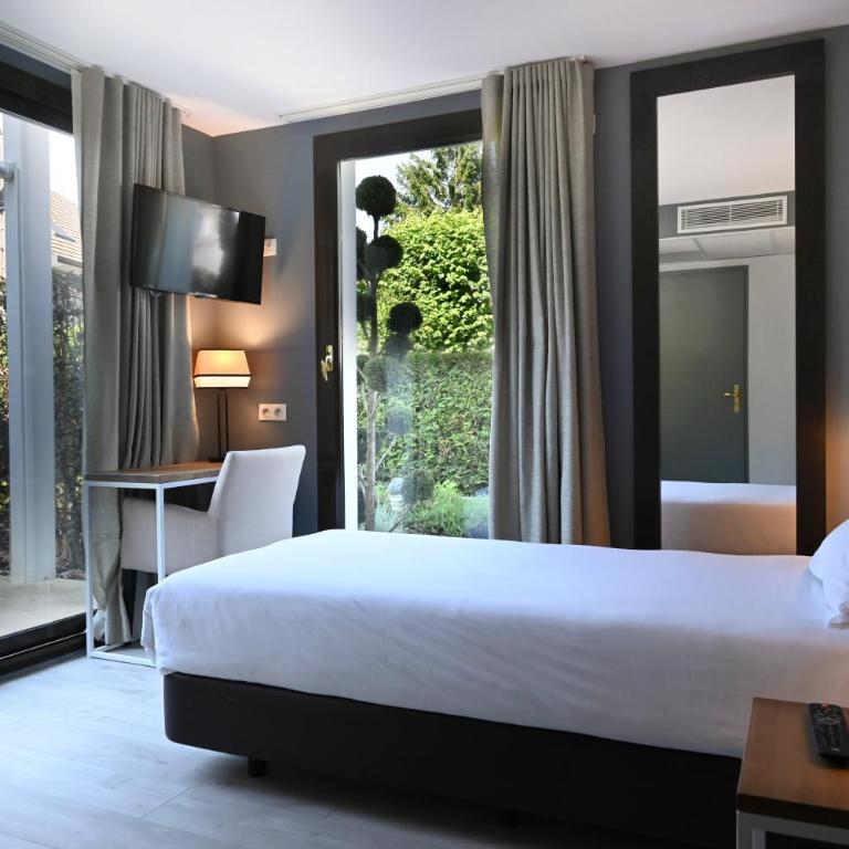 Hôtel Les Muses - Chambre Simple Supérieure - 5