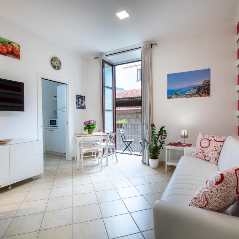 Sami Guest House - Vacation Home - 2