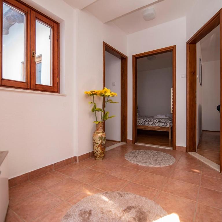 Apartman Nina stari grad Trebinje - Apartman sa 2 Spavaće Sobe - 2