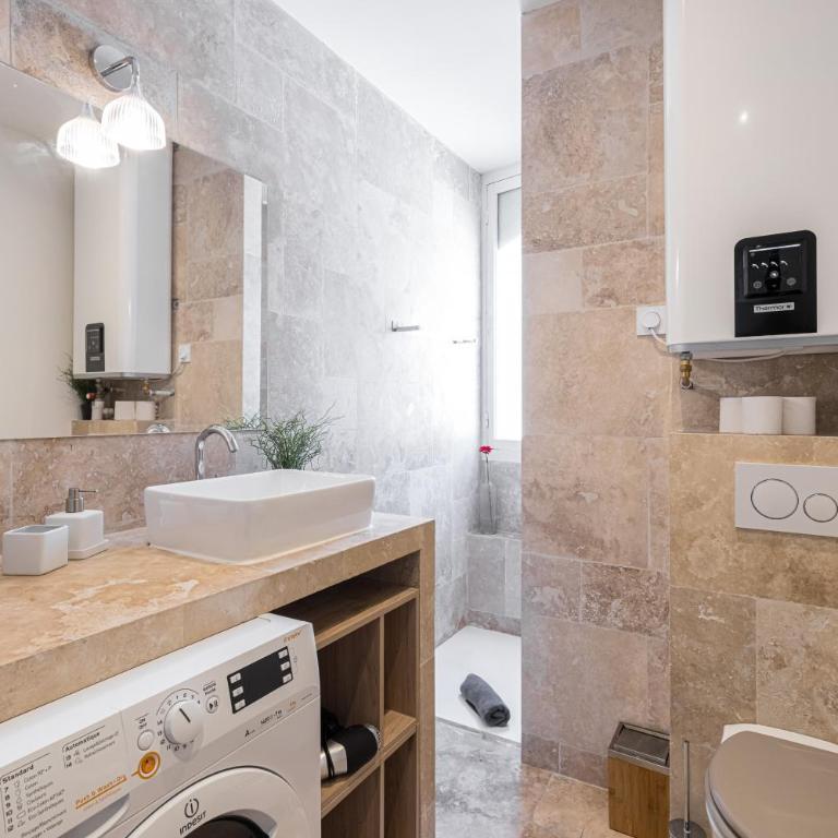 FEEL HOME - ALPHONSE KARR - Appartement 3 Chambres - 41