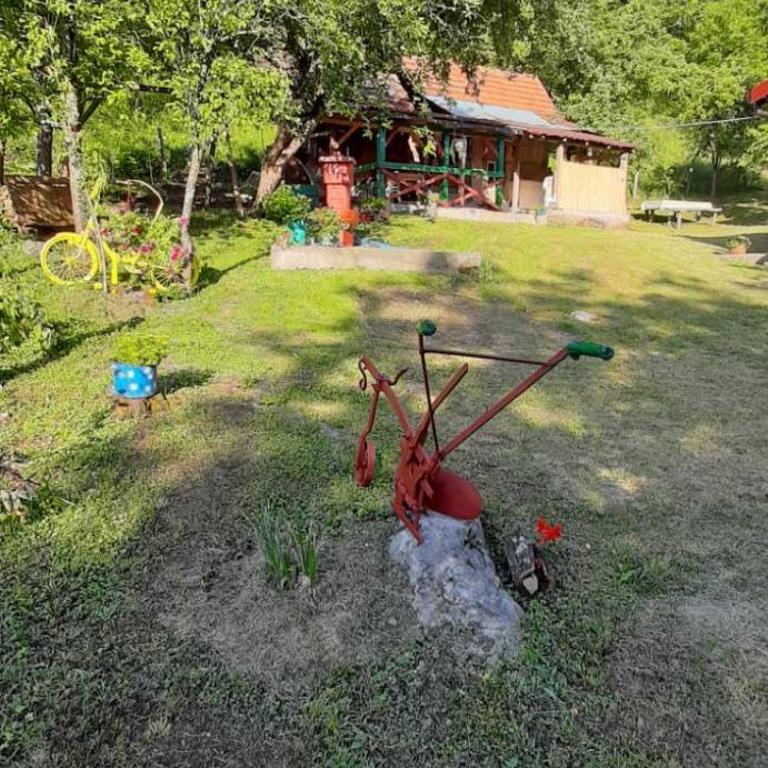 Stari dud Beserovina - Kuća sa 2 Spavaće Sobe - 9