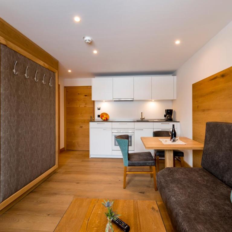 Tiroler Weinstube - Standard Apartment - 6