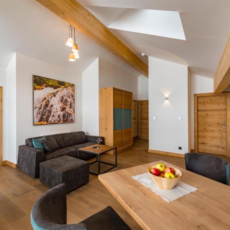 Tiroler Weinstube - Maisonette-Apartment mit Balkon - 8