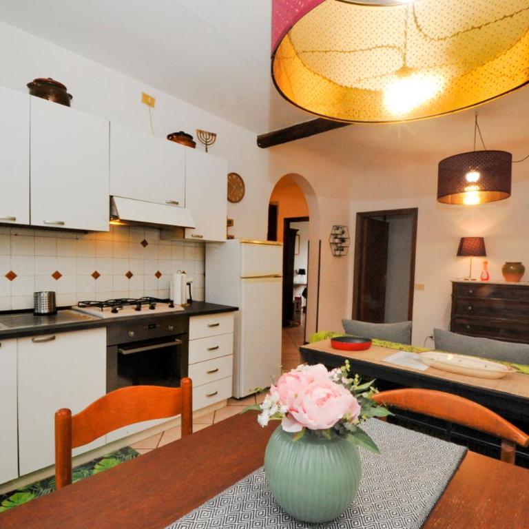 Piazzadarmi 76 - Appartamento con 2 Camere da Letto - 27