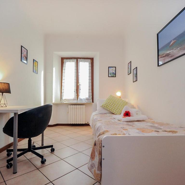 Piazzadarmi 76 - Appartamento con 2 Camere da Letto - 32