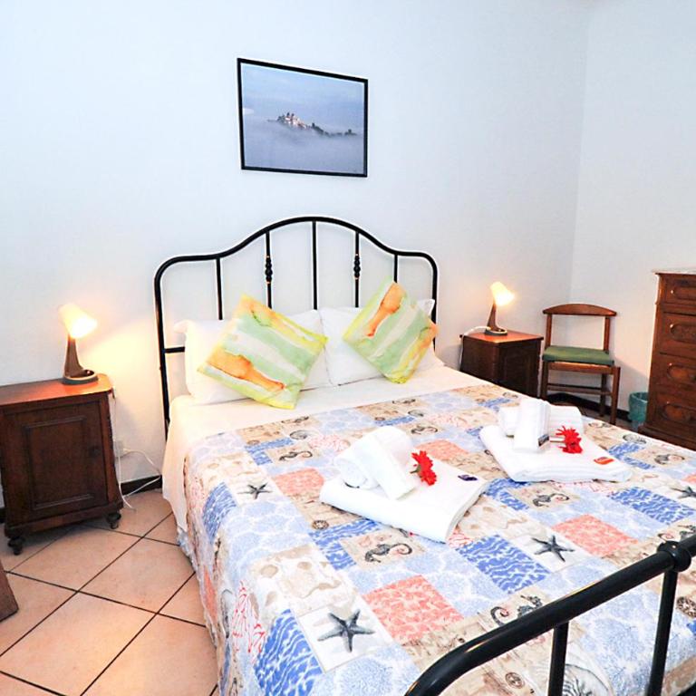 Piazzadarmi 76 - Appartamento con 2 Camere da Letto - 34