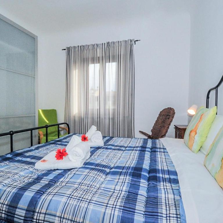 Piazzadarmi 76 - Appartamento con 2 Camere da Letto - 39