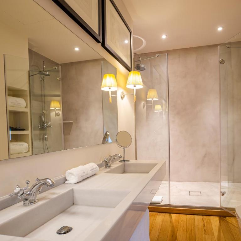 Hotel Margot House Barcelona - Premium Interior Room - 13