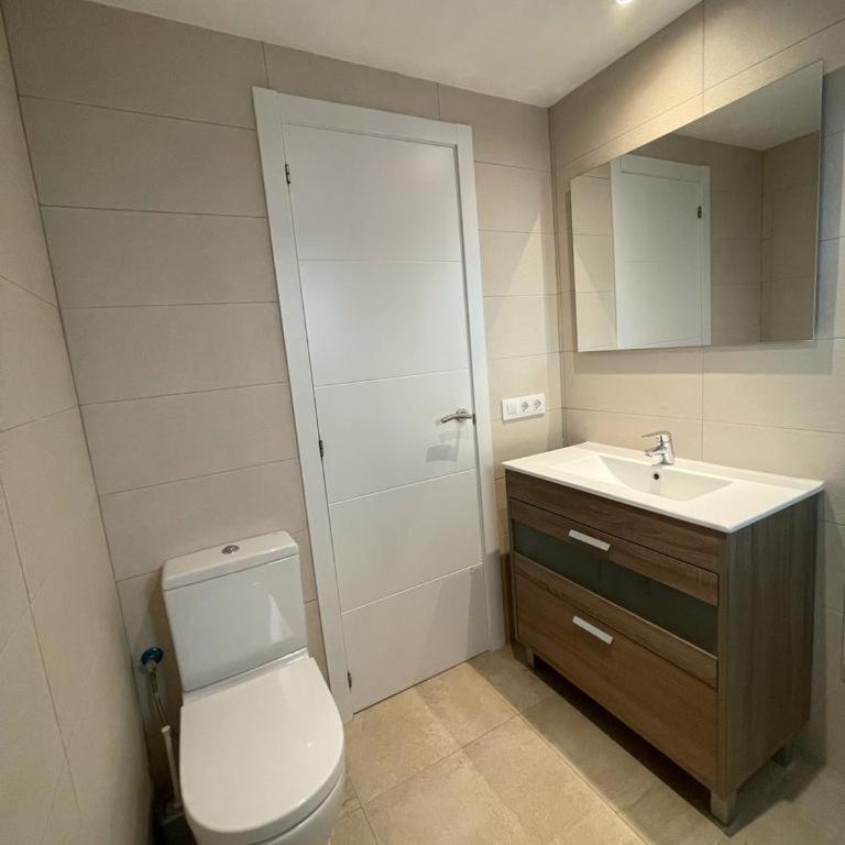 Piso a 150 mts de la playa con espectacular terraza y WIFI - Apartamento de 2 dormitorios - 13