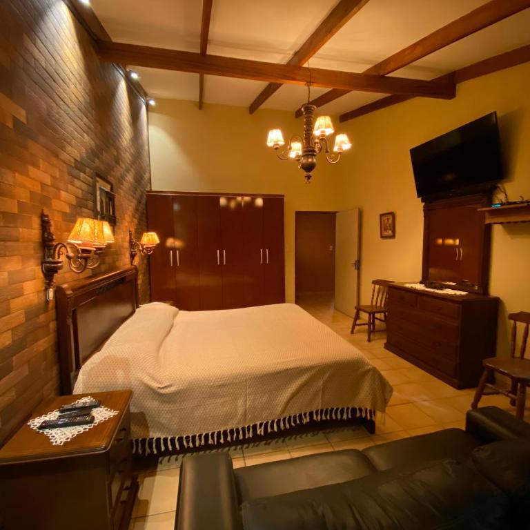 Casa por Temporadas - Casa Unifamiliar de 3 dormitorios - 46