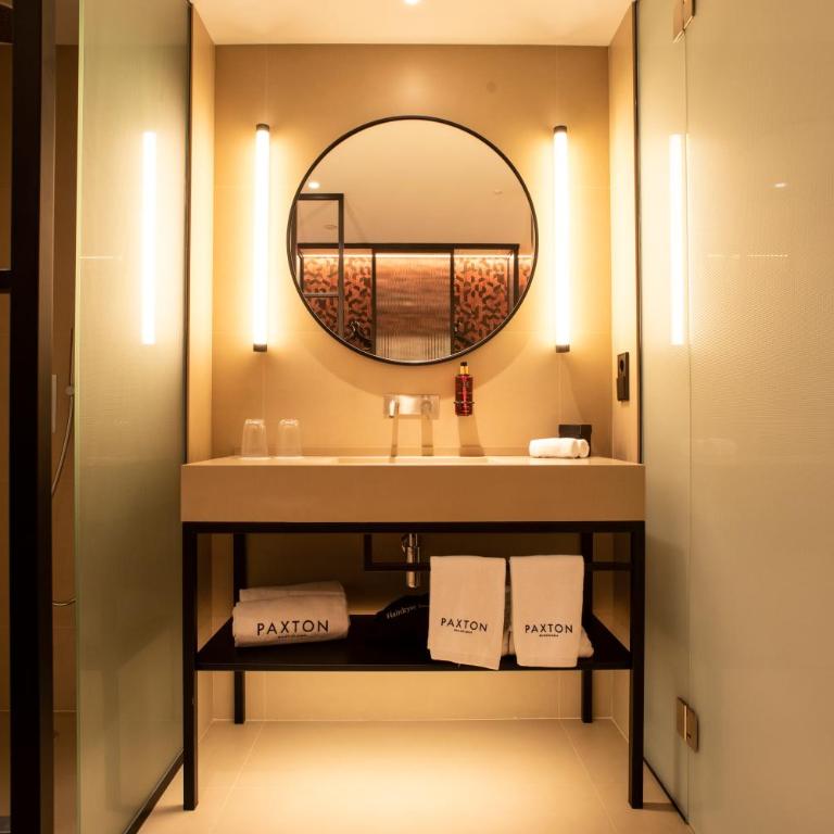 Hotel Paxton Barcelona - Deluxe Double Room - 4