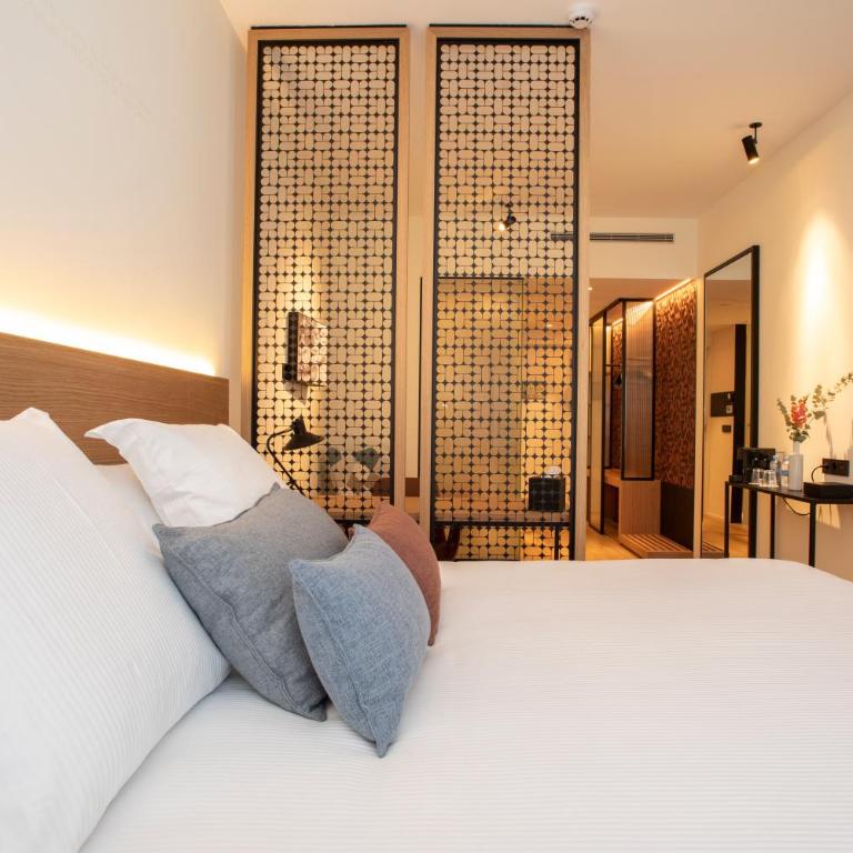 Hotel Paxton Barcelona - Deluxe Double Room - 3