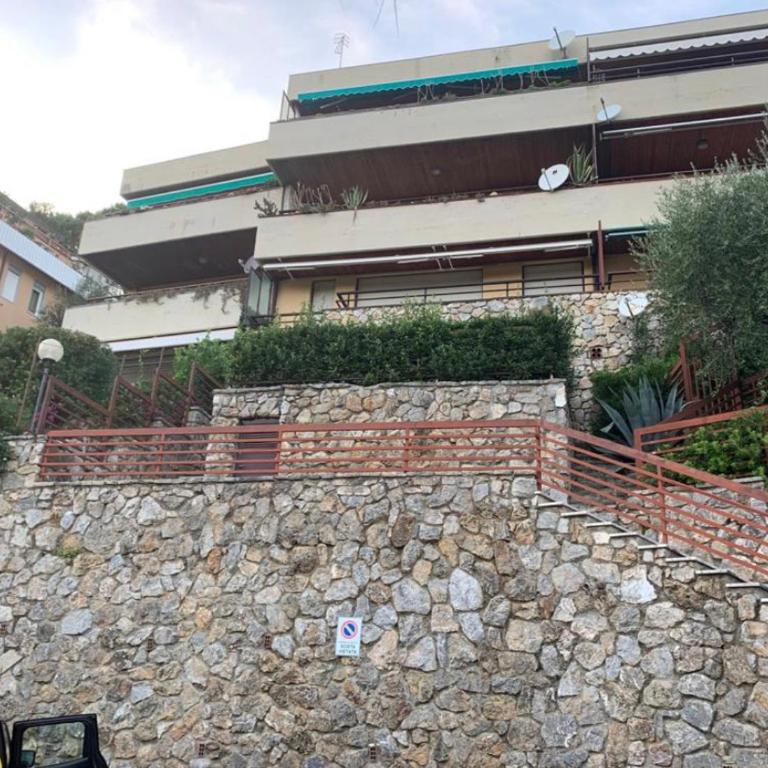 Eco del Silenzio - Appartamento con Vista Mare - 14