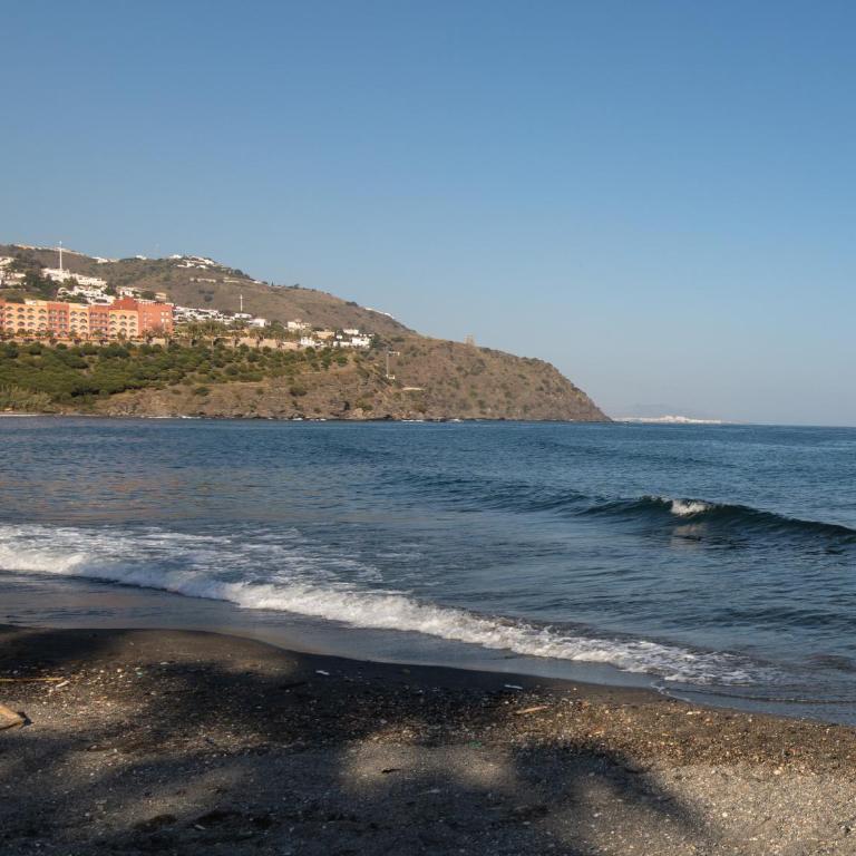 Piso con terraza muy cercano a la playa - Apartamento de 2 dormitorios - 26