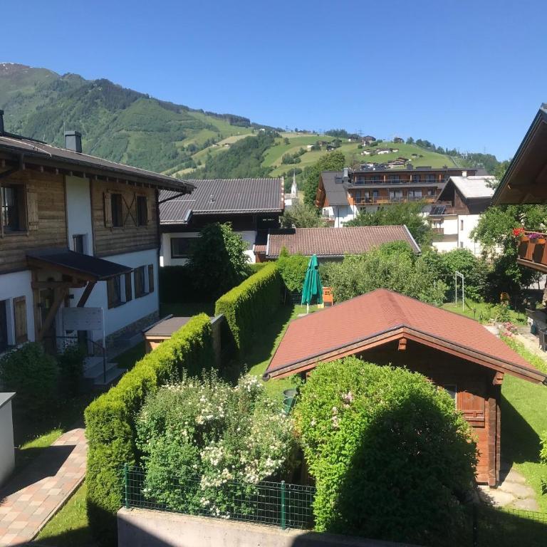 Avenida Mountain Resort A11 - Three-Bedroom Apartment - 16