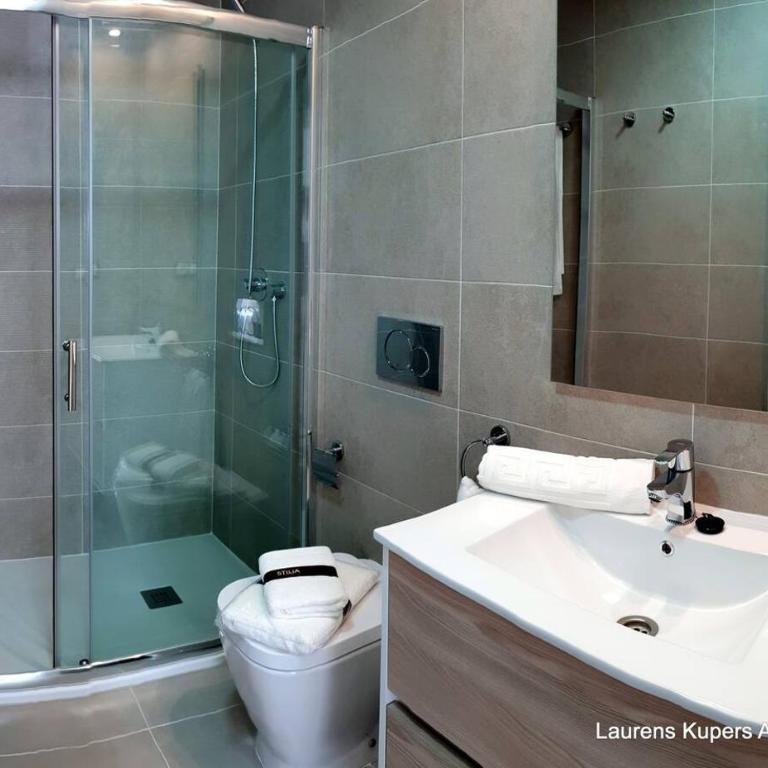 Beautiful apartment close to the sea - Two-Bedroom Apartment - 11