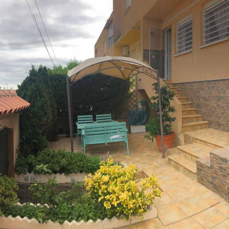 Sea View House - Two-Bedroom House - 31