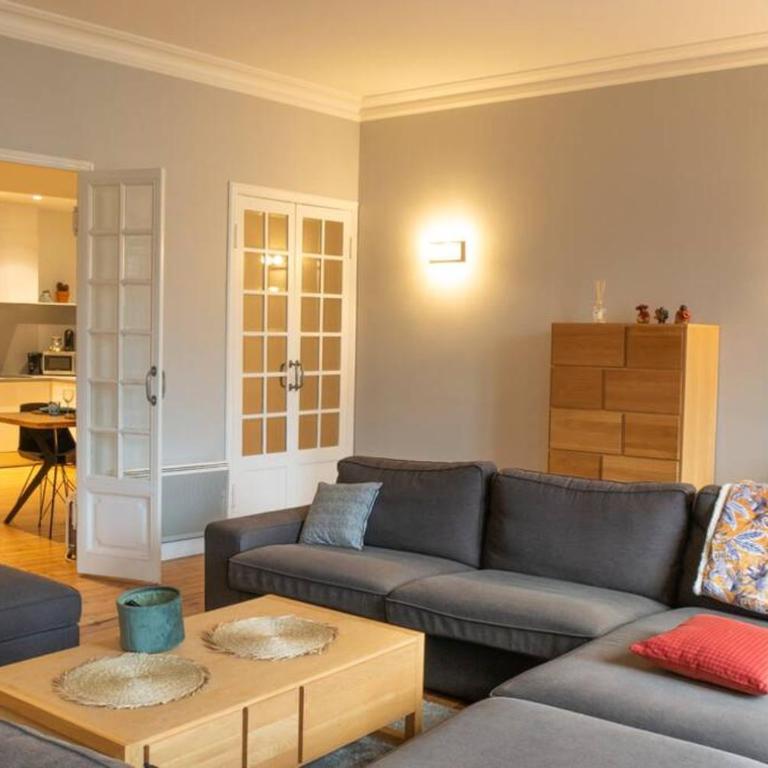Confort Appartement 110 m² CleanNcosy Toulouse Hypercentre - Three-Bedroom Apartment - 8