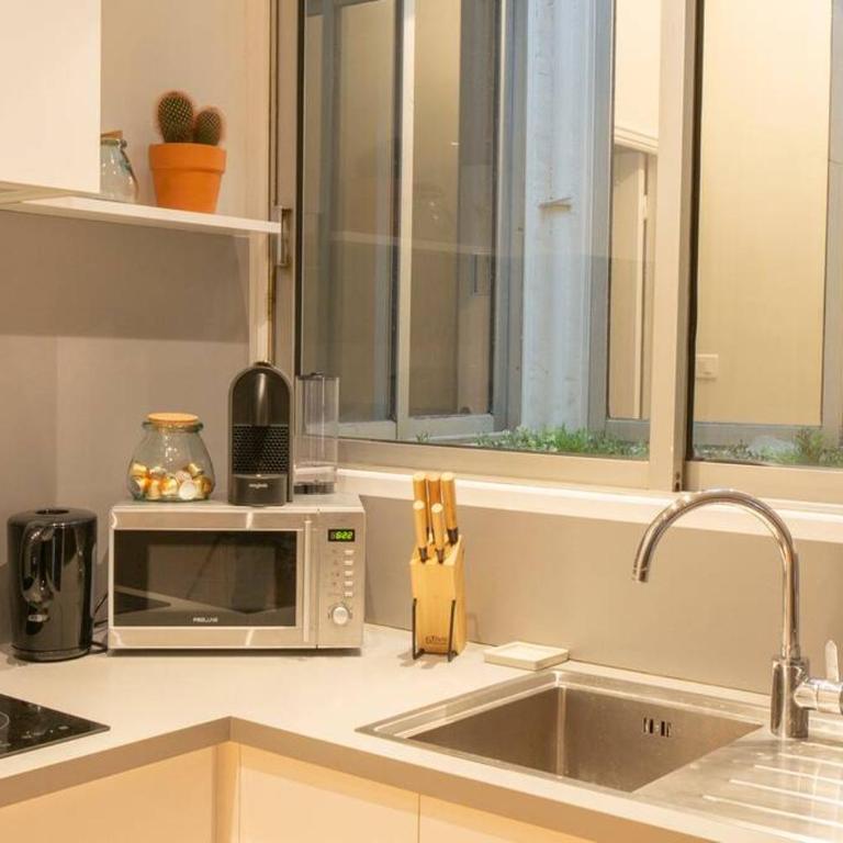 Confort Appartement 110 m² CleanNcosy Toulouse Hypercentre - Three-Bedroom Apartment - 21