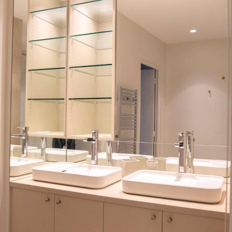 Confort Appartement 110 m² CleanNcosy Toulouse Hypercentre - Three-Bedroom Apartment - 24