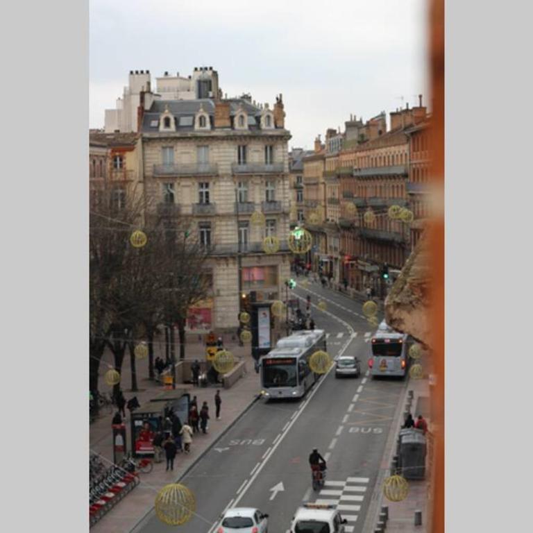 Confort Appartement 110 m² CleanNcosy Toulouse Hypercentre - Three-Bedroom Apartment - 27