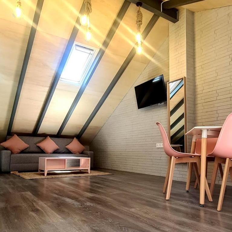 Loft independiente con Piscina compartida en Centro de Valencia - Suite con terraza - 6