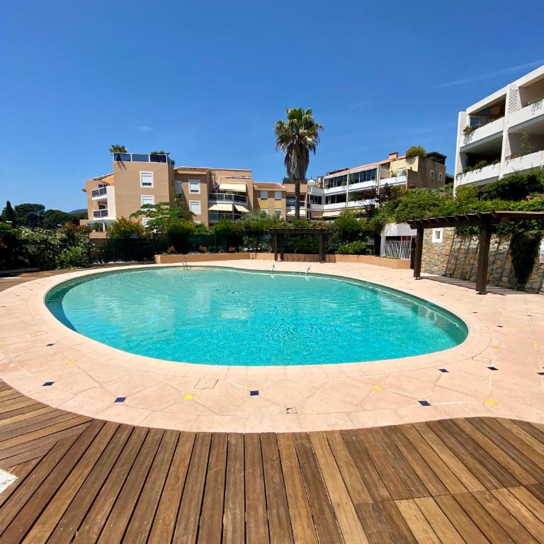Superbe appartement avec grande terrasse - Appartement 1 Chambre - 13