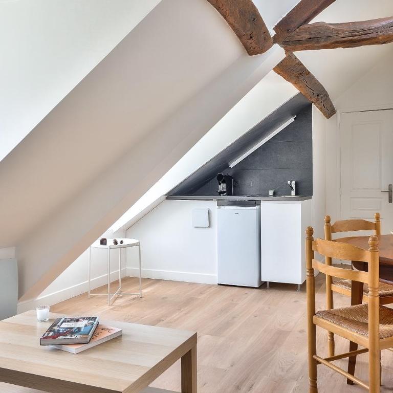 Charming 1 Bedroom Apt in the Heart of Paris (6F) - Appartement 1 Chambre - 2