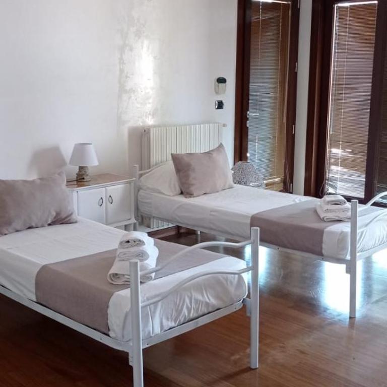 Villetta Del Salento Exclusive B&B - Camera Quadrupla con Vista Giardino - 7