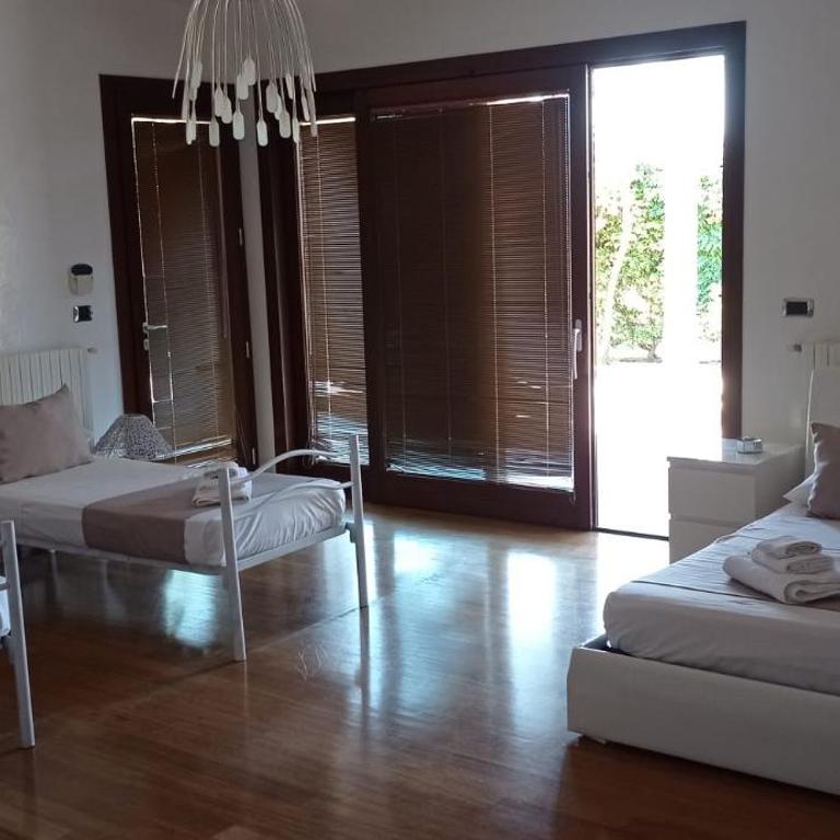 Villetta Del Salento Exclusive B&B - Camera Quadrupla con Vista Giardino - 5