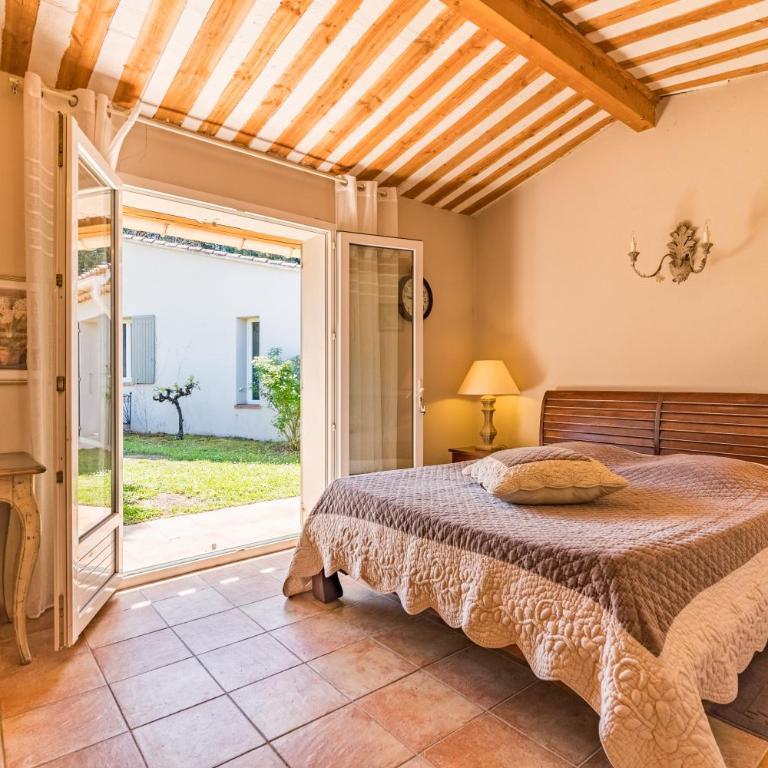 Jade En Provence - Chambre Double - Vue sur Jardin - 1