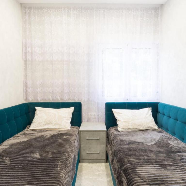 Dream House Rooms Malaga - Habitacion en el apartemento - Standard Twin Room - 2
