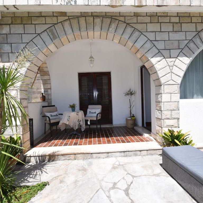 Apartman Taraca Villa Knezevic - One-Bedroom Apartment with Garden View - 15