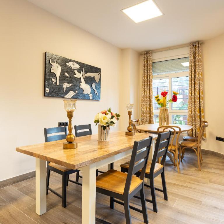 Duplex de lujo en la playa , jacuzzy, piscina, chimenea y padel - Duplex Apartment - 95