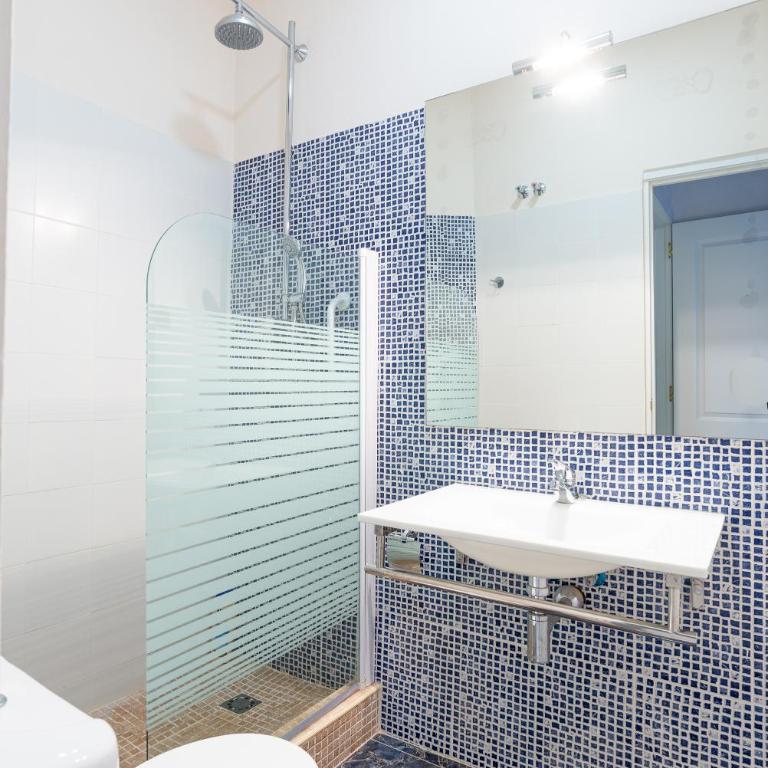 Duplex de lujo en la playa , jacuzzy, piscina, chimenea y padel - Duplex Apartment - 75