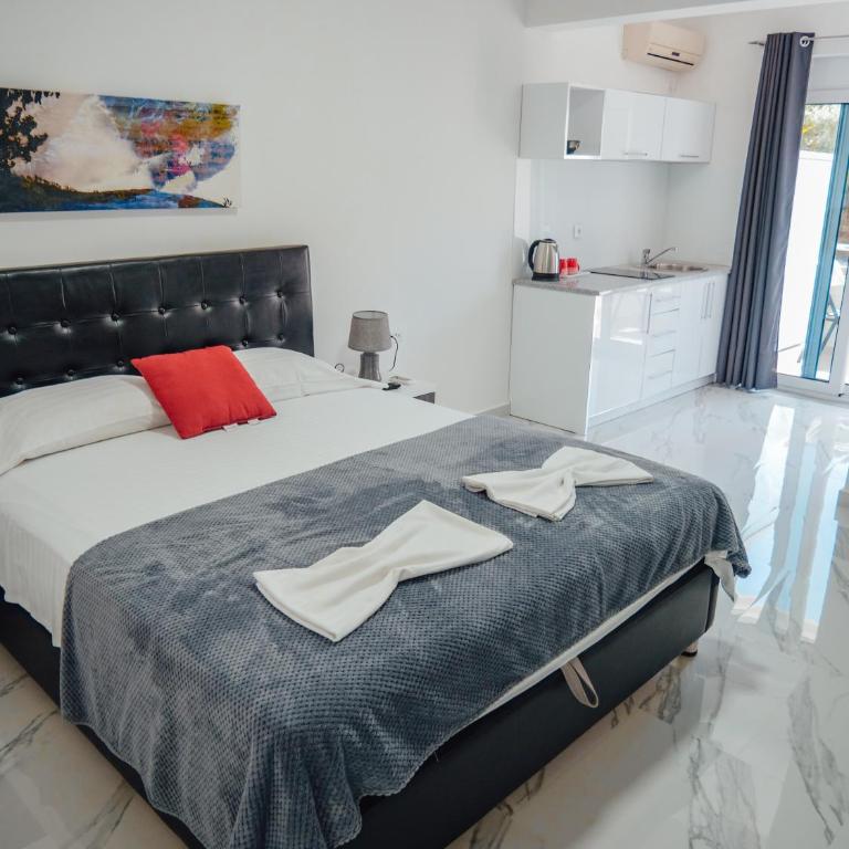 Apartments Gjenashaj - Deluks Studio sa Queen Krevetom - 1