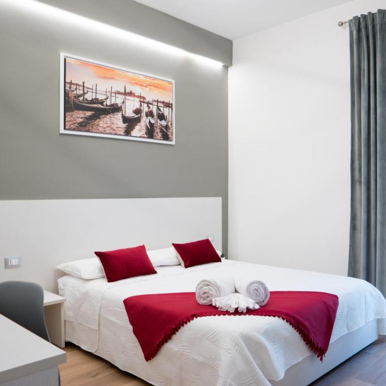 Venice Rooms - Camera Familiare con Balcone - 15