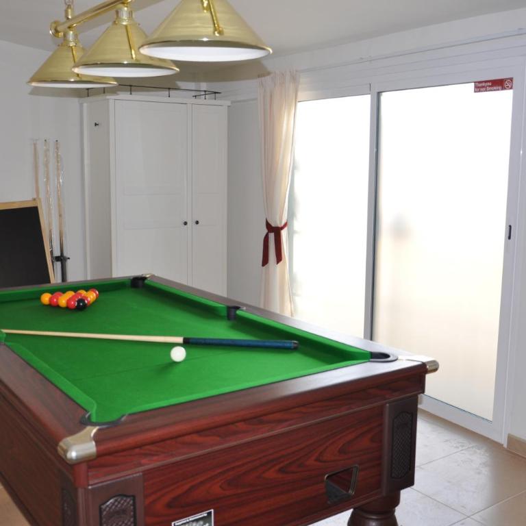 El Descanso - by Costadelsolholiday FAMILY VILLA BY MARINA heated private pool! - Villa - 56