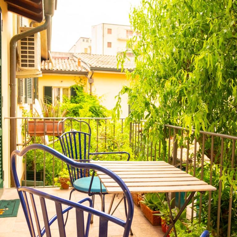 B&B Anastagi - Camera Matrimoniale con Balcone - 2